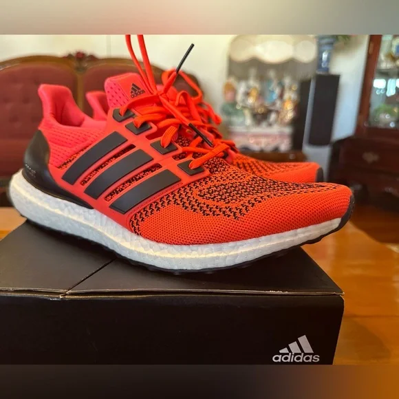 ultraBOOST 1.0 Retro ‘Solar Red’ FU6648 2019 Size 10 - Picture 2 of 13
